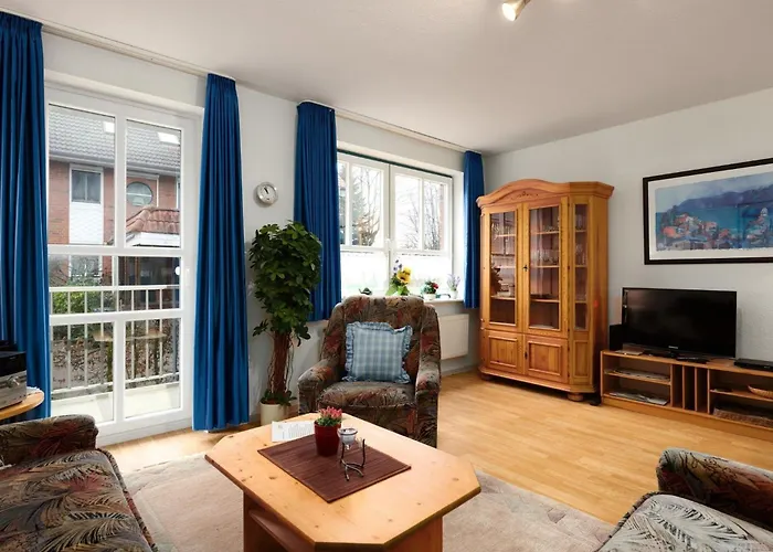 Am Ehrenmal 2 Seerose *